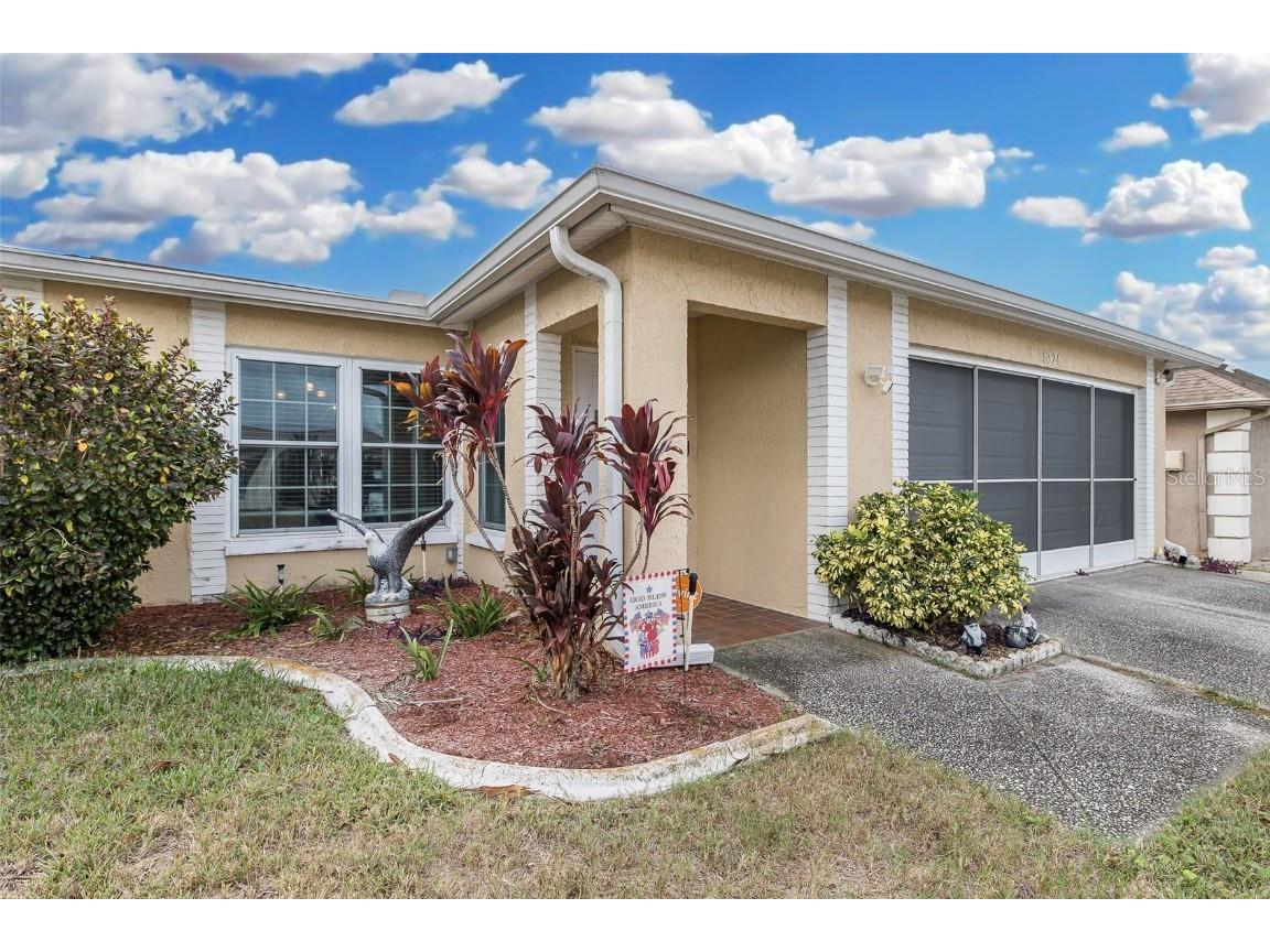 8326 Luray Drive Port Richey FL 34668 W7881165 image2