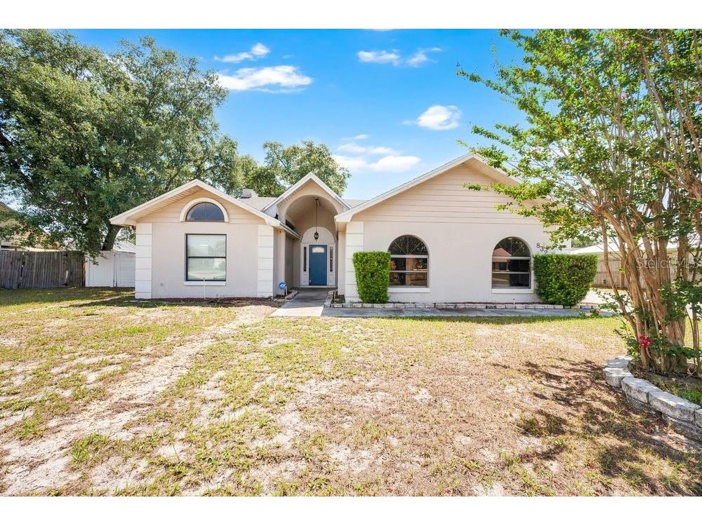 8327 Maid Marions Trail Lakeland FL 33809 L4963138 image1