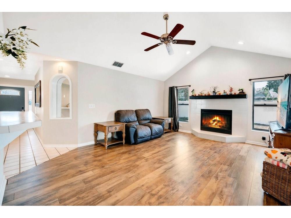 8327 Maid Marions Trail Lakeland FL 33809 L4963138 image5