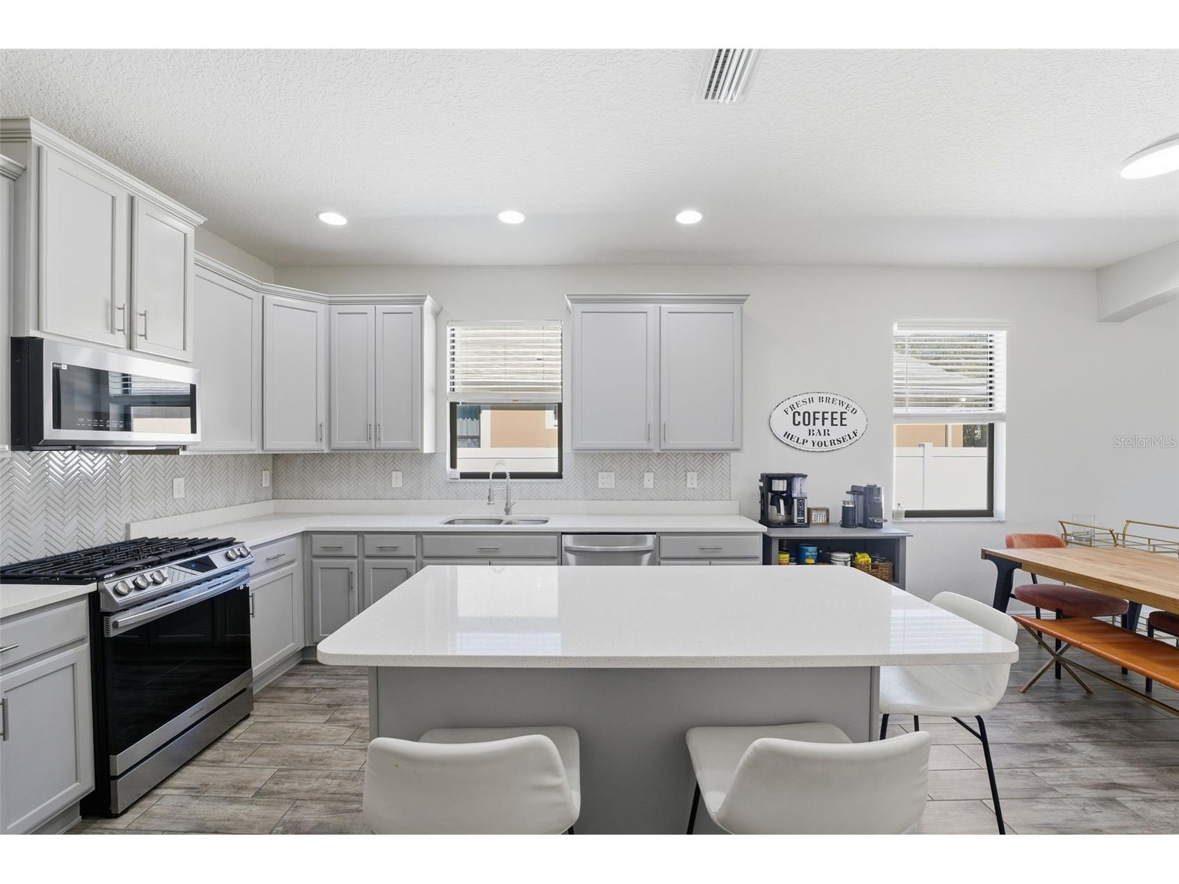 8328 Auburn Rise Court Land O Lakes FL 34638 TB8470249 image11