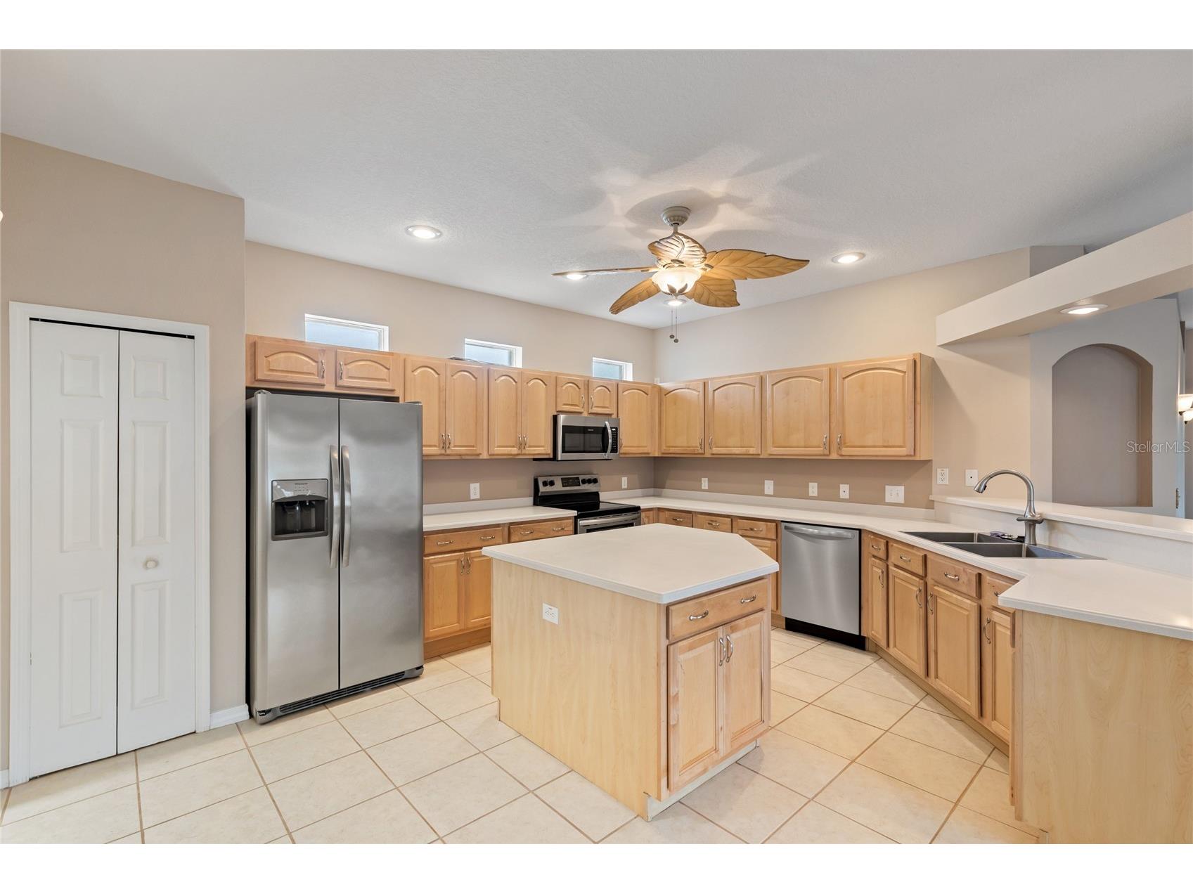 8328 Ponkan Road Land O Lakes FL 34637 W7884227 image21