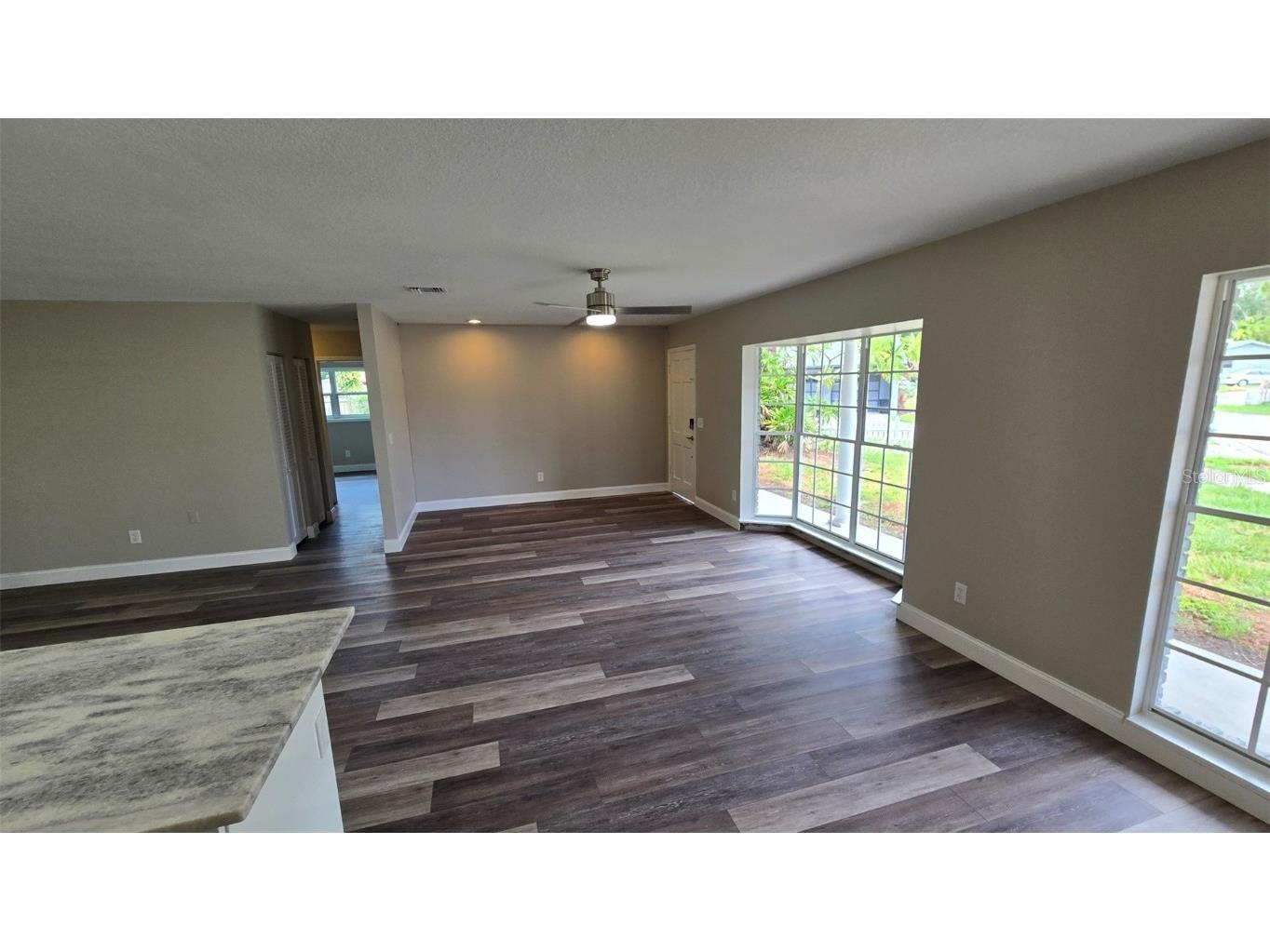 8328 W Pocahontas Avenue Tampa FL 33615 TB8407221 image21