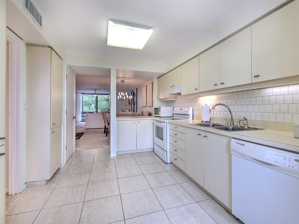 833 Bayport Way #833 Longboat Key FL 34228 - GULF OF MEXICO T3492099 image12