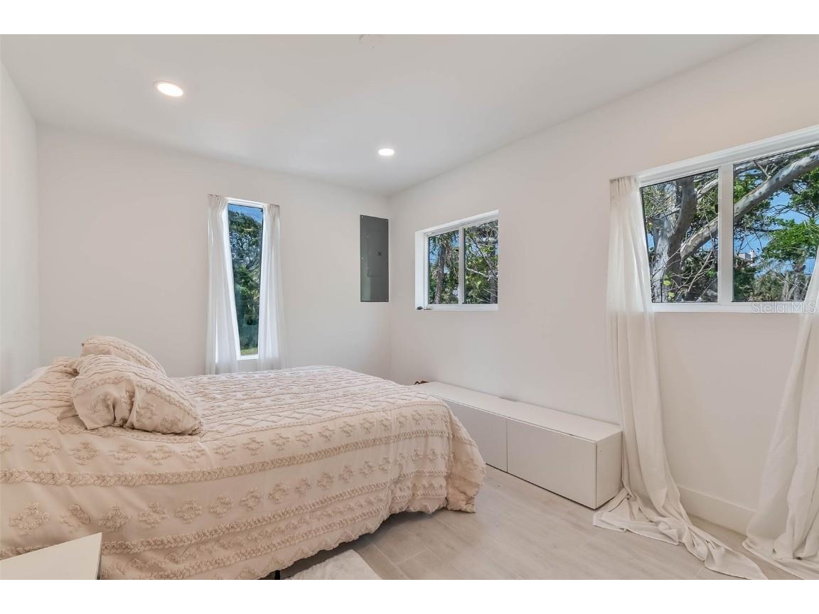 833 E 12th Avenue New Smyrna Beach FL 32169 NS1084950 image11