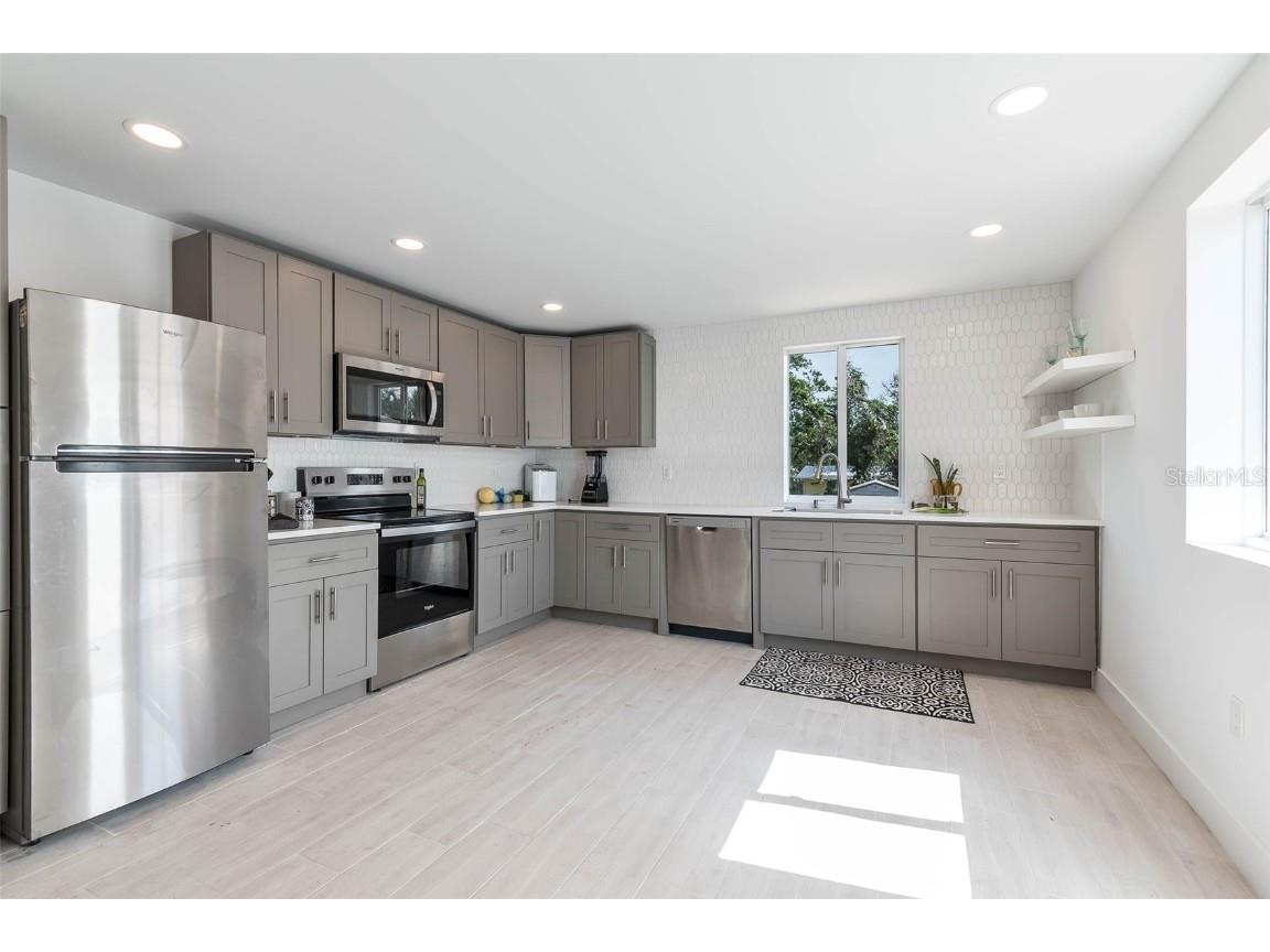 833 E 12th Avenue New Smyrna Beach FL 32169 NS1084950 image7