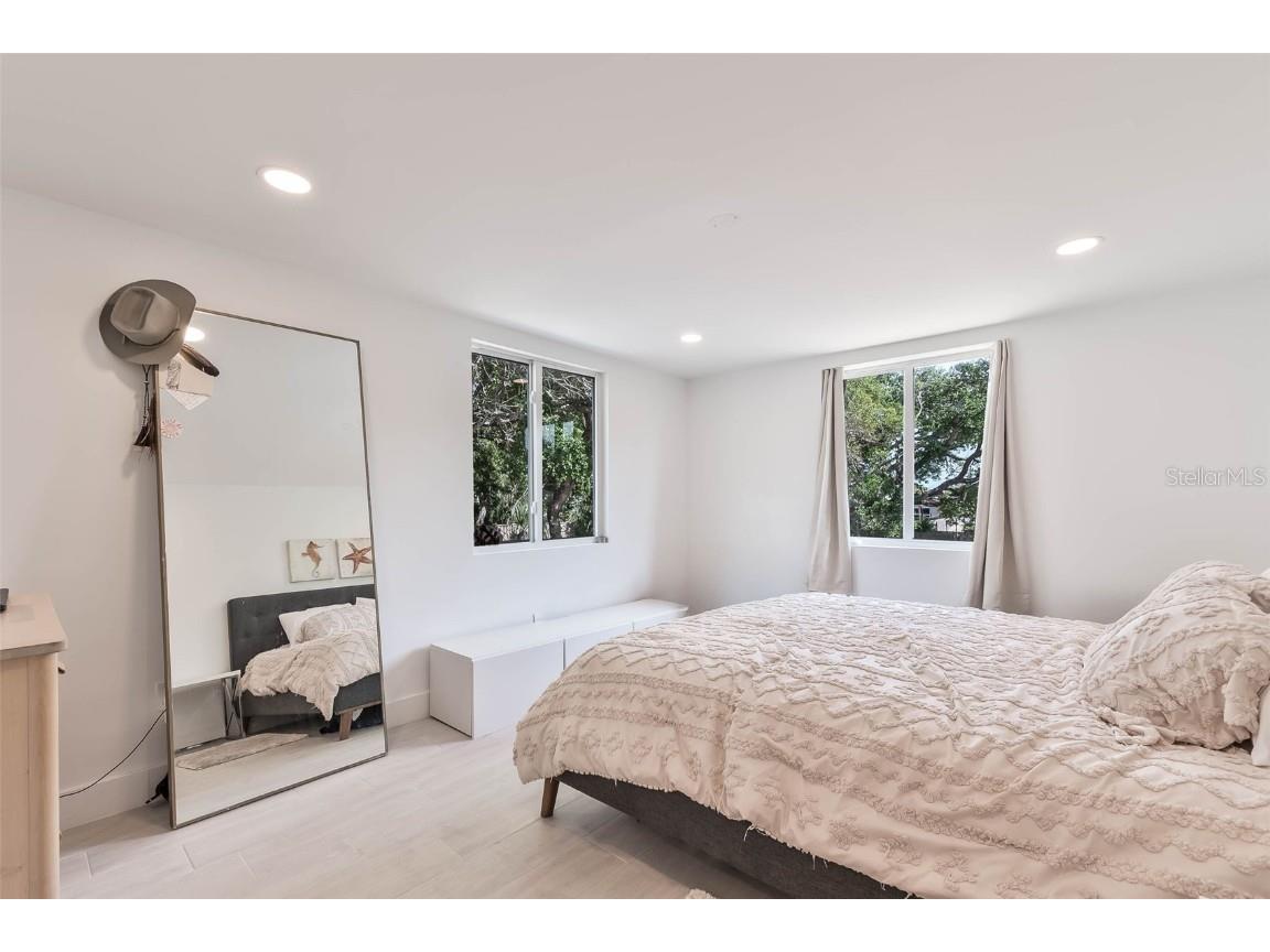 833 E 12th Avenue New Smyrna Beach FL 32169 NS1084950 image9