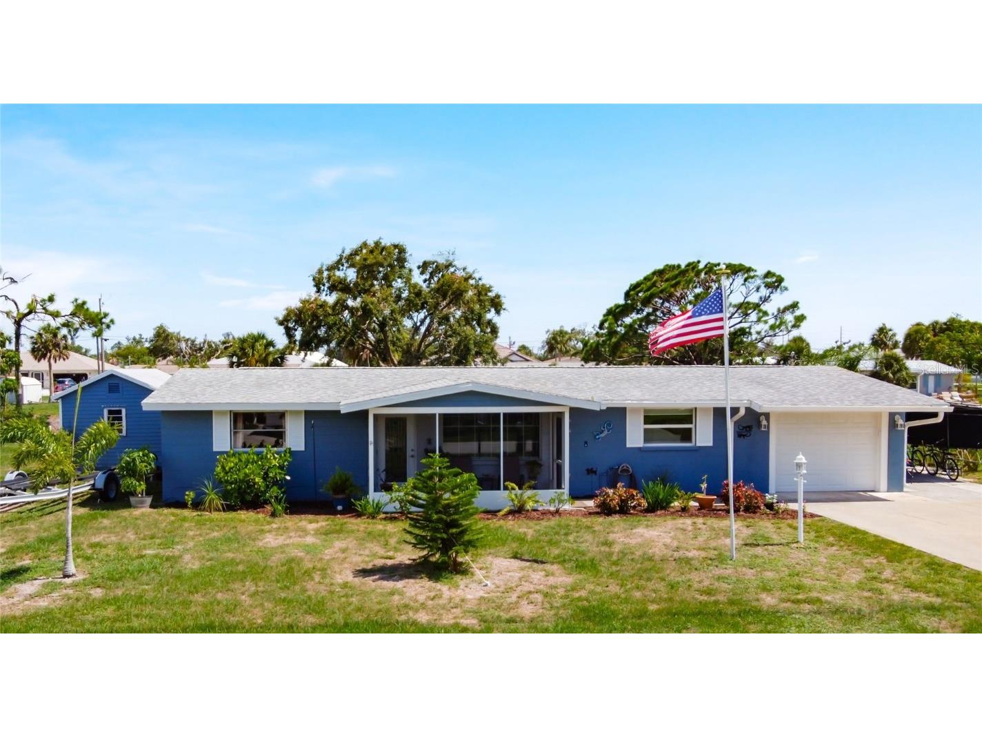 833 E 7th Street Englewood FL 34223 - SNOOK BAYOU CANAL C7477813 image1
