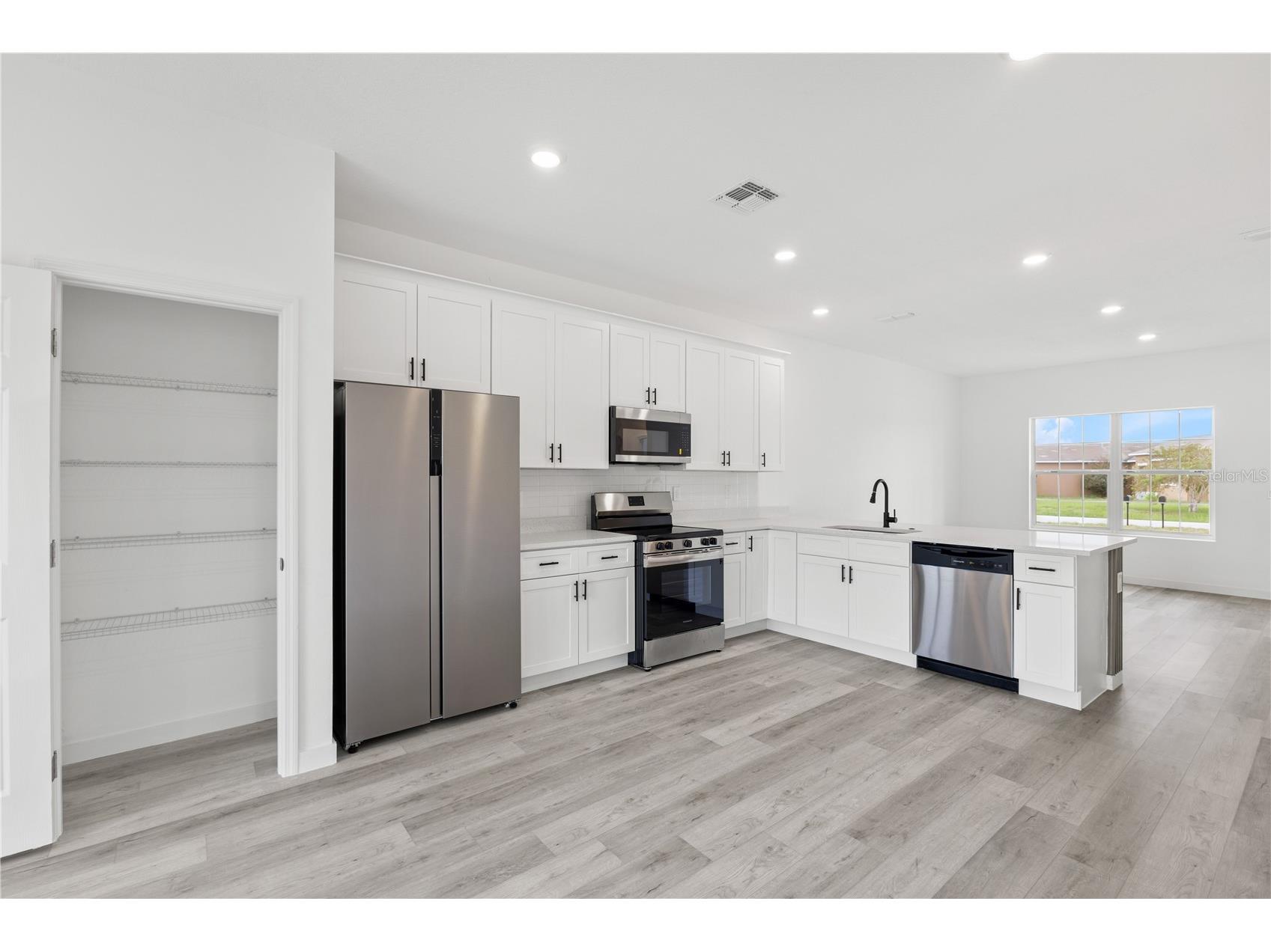 833 E Colville Dr Poinciana FL 34759 O6403734 image17