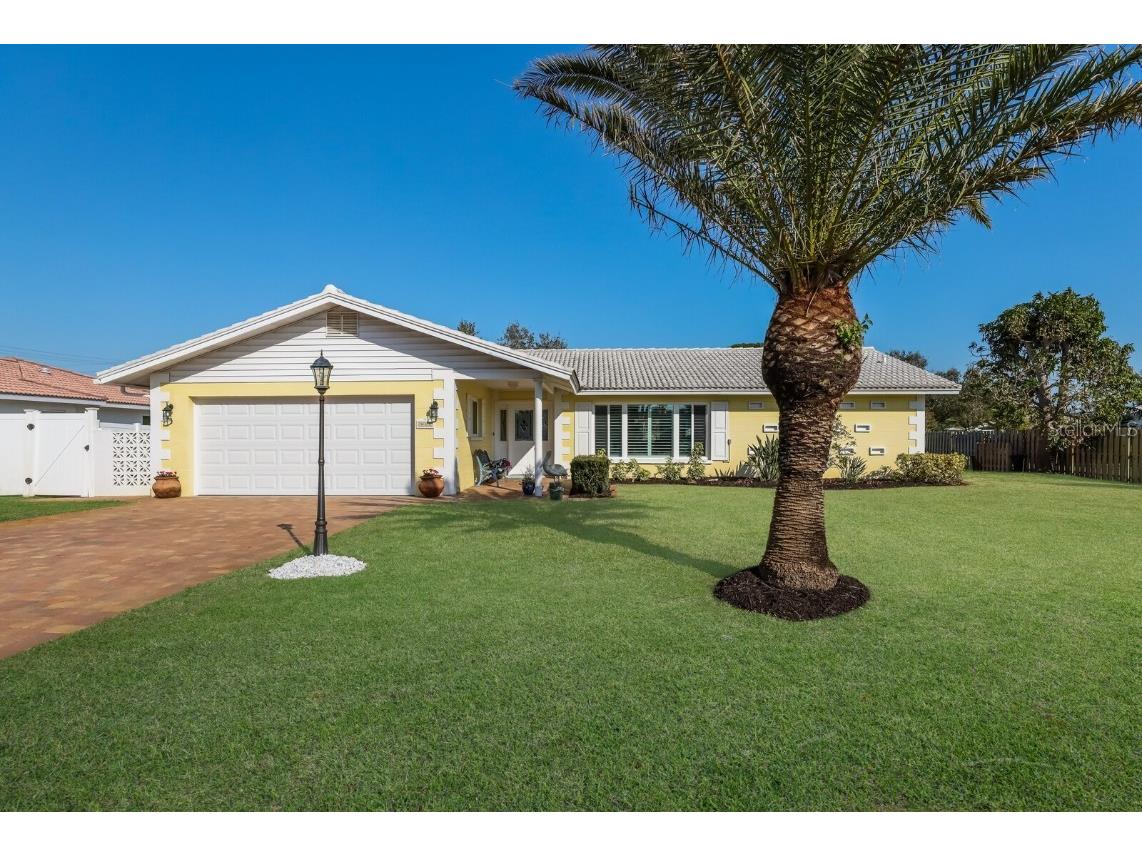 833 Harbor Drive S Venice FL 34285 A4561437 image1