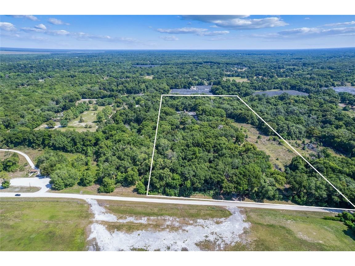 833 Humane Society Road Deland FL 32720 V4924432 image1