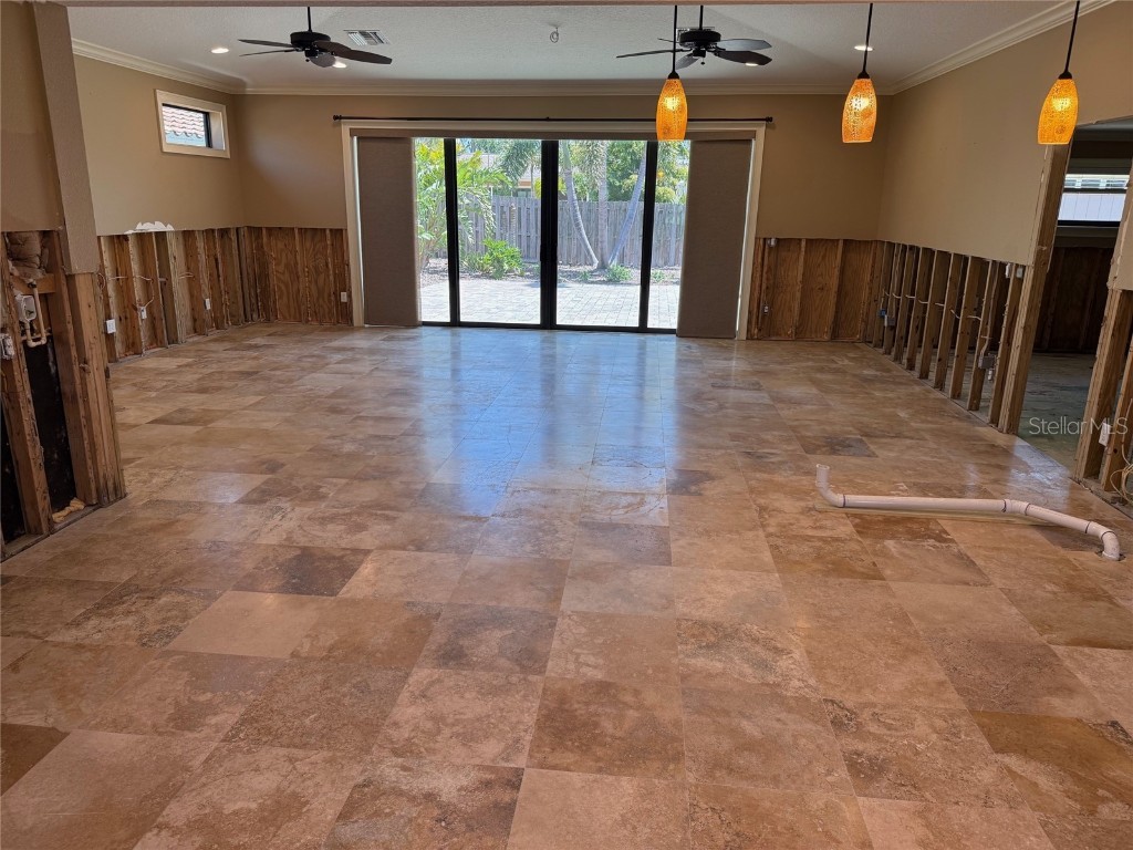 833 Lantana Avenue Clearwater Beach FL 33767 TB8376749 image20