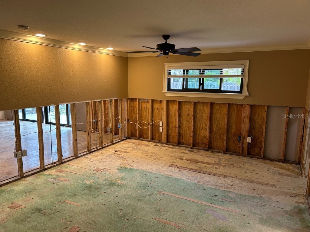 833 Lantana Avenue Clearwater Beach FL 33767 TB8376749 image22