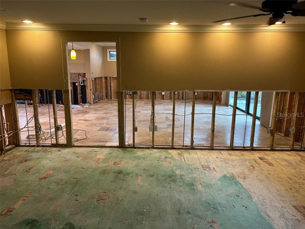 833 Lantana Avenue Clearwater Beach FL 33767 TB8376749 image23