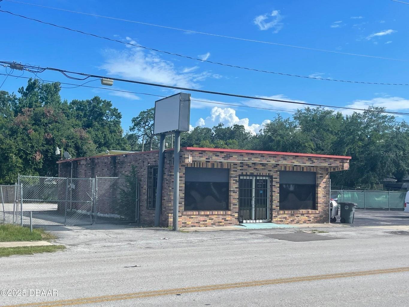 833 Mason Avenue Daytona Beach FL 32117 V4948932 image8