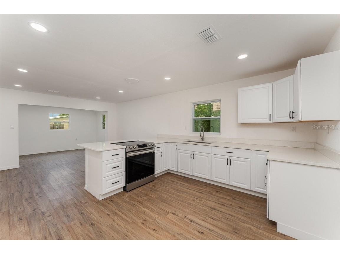 833 N Suwannee Avenue Lakeland FL 33815 TB8461386 image9