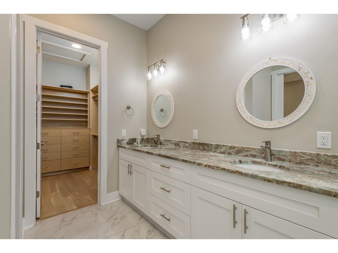 833 Oak Bend Lane Dunedin FL 34698 TB8444217 image29