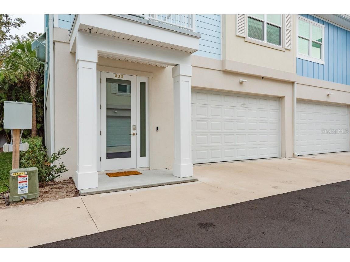 833 Oak Bend Lane Dunedin FL 34698 TB8444217 image4