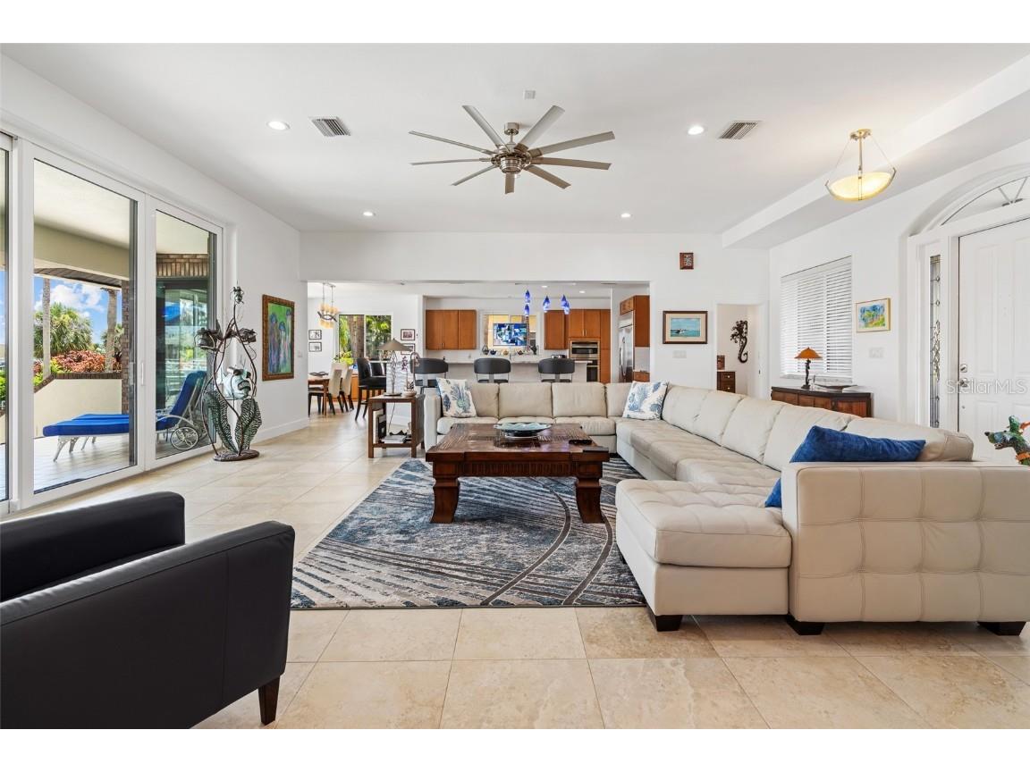 833 Ponce De Leon Drive Tierra Verde FL 33715 T3553297 image14