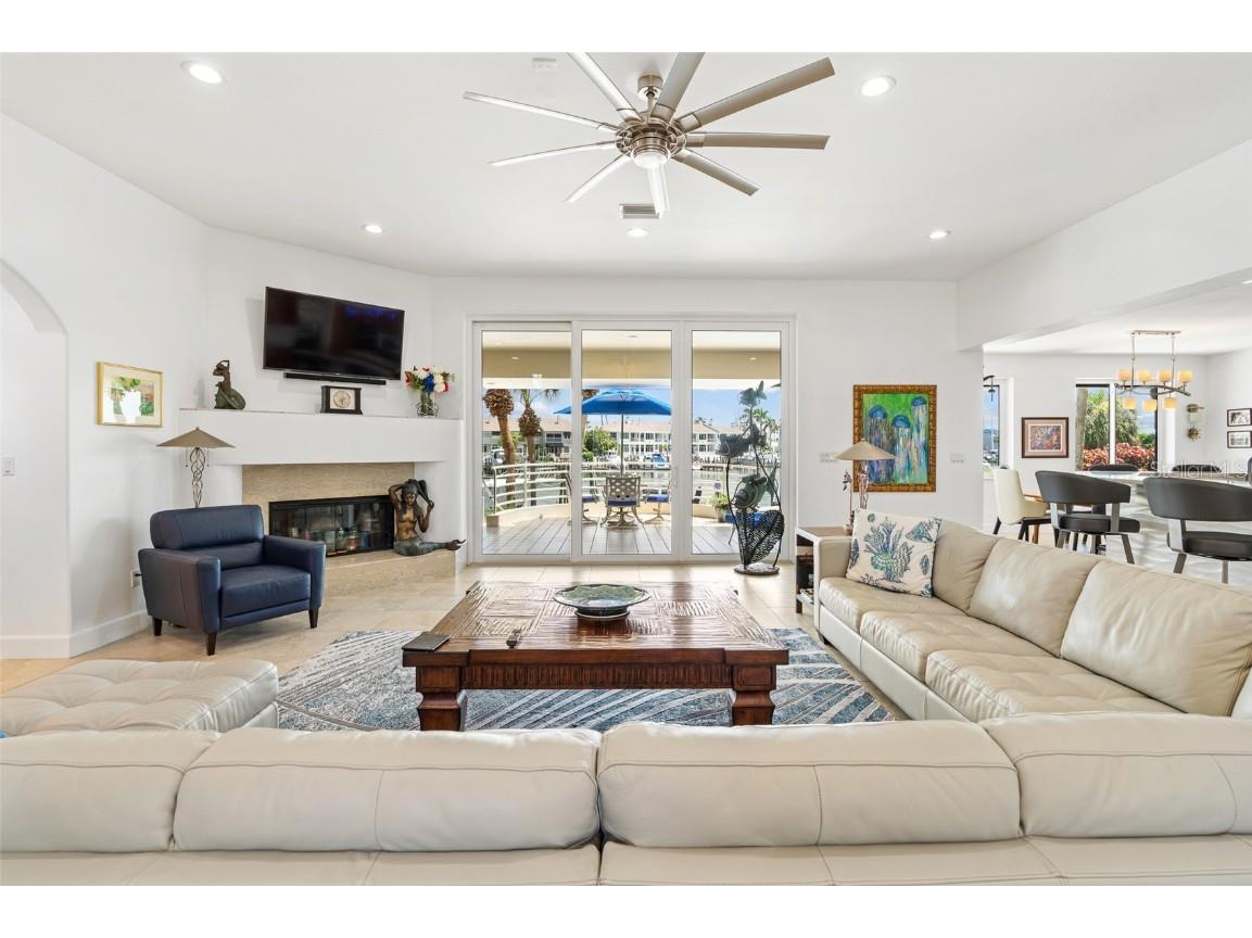 833 Ponce De Leon Drive Tierra Verde FL 33715 T3553297 image9