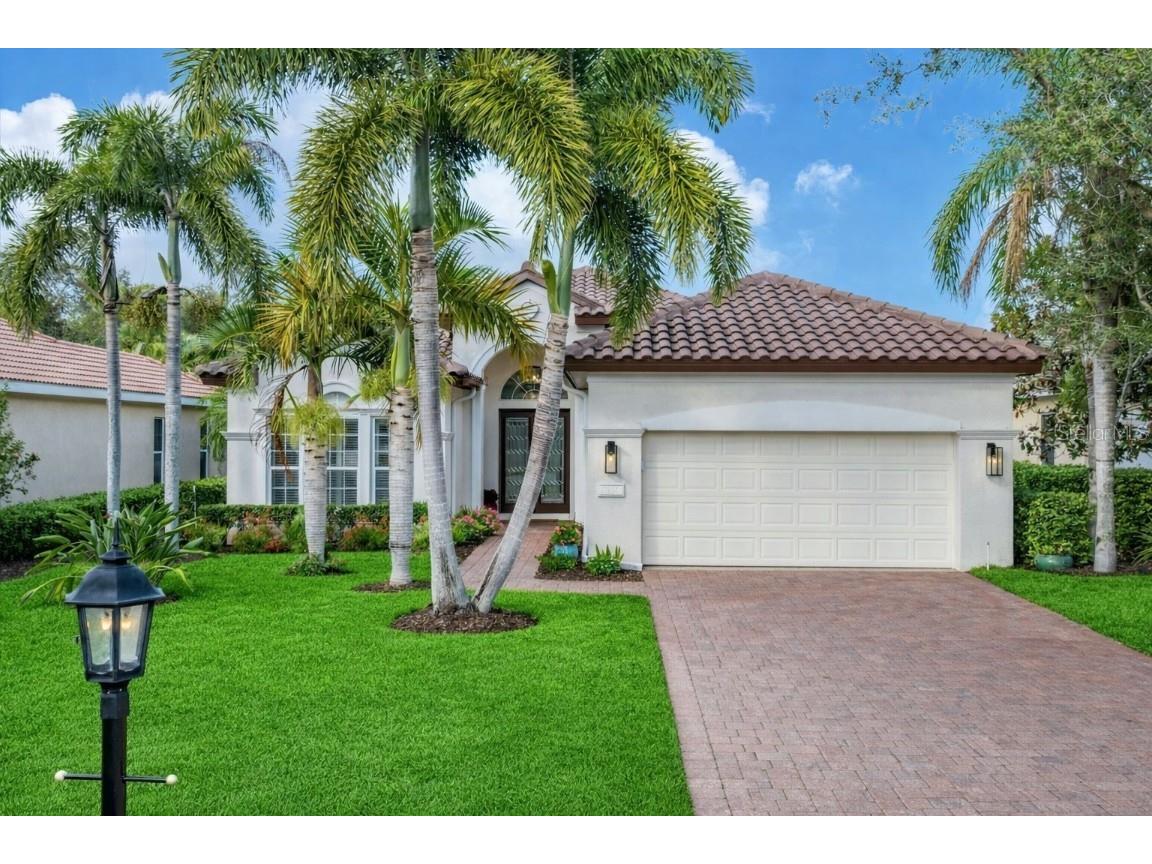 8330 Abingdon Court University Park FL 34201 - No name A4675950 image1