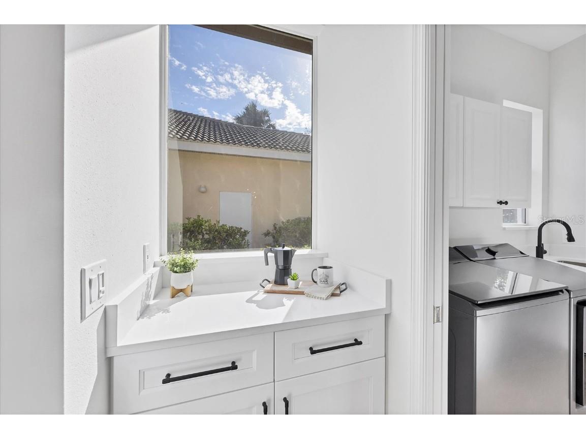 8330 Abingdon Court University Park FL 34201 - No name A4675950 image27