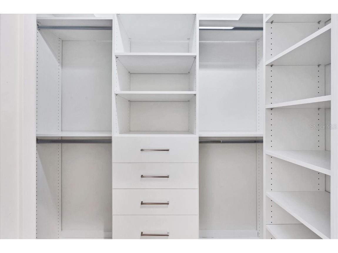 8330 Abingdon Court University Park FL 34201 - No name A4675950 image37