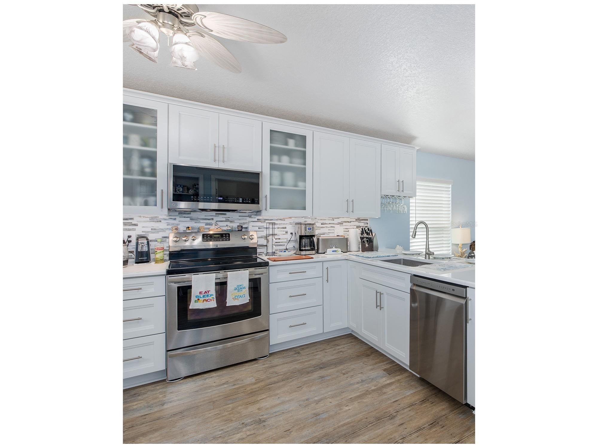 8330 Goldome Drive Port Richey FL 34668 W7885949 image14