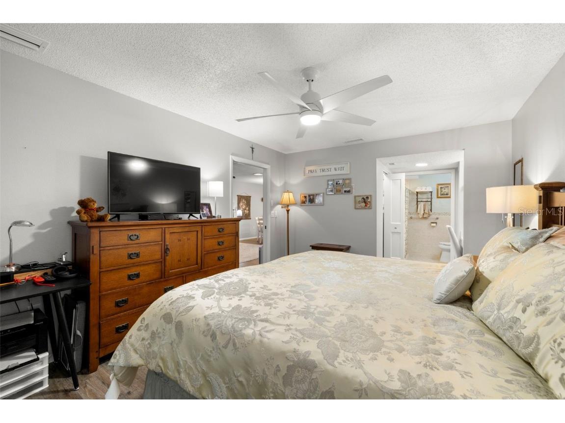 8330 High Point Circle #6 Port Richey FL 34668 TB8420009 image17