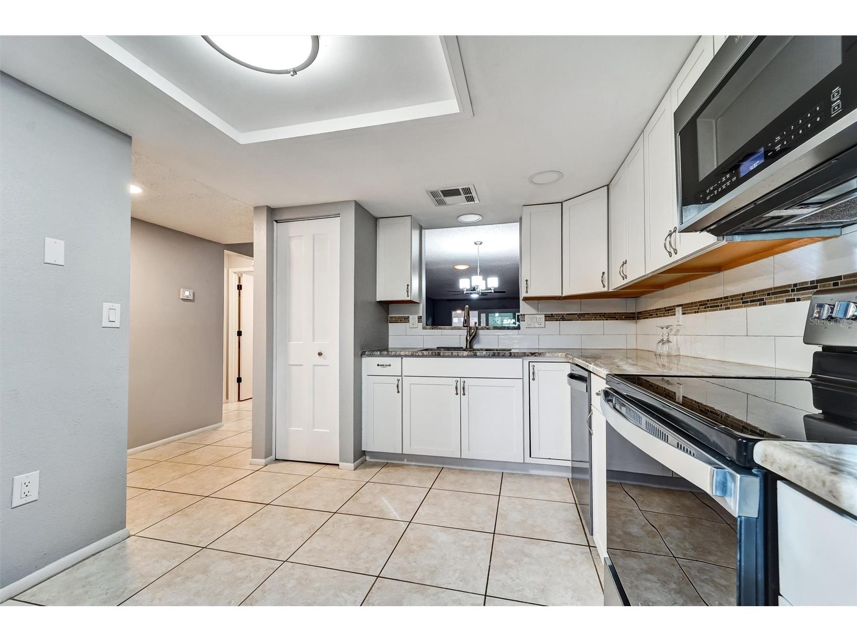 8330 High Point Circle #6 Port Richey FL 34668 W7883163 image2