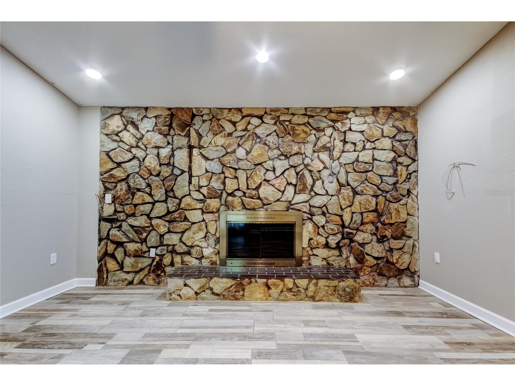 8330 Lafitte Drive Hudson FL 34667 TB8394980 image4