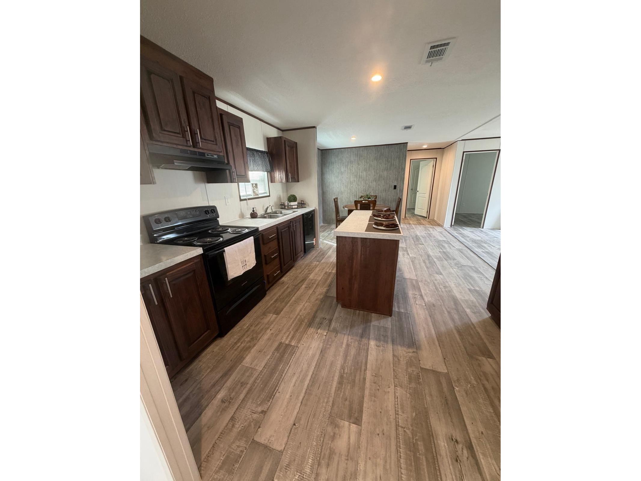 8330 NE 113th Lane Bronson FL 32621 OM721570 image4
