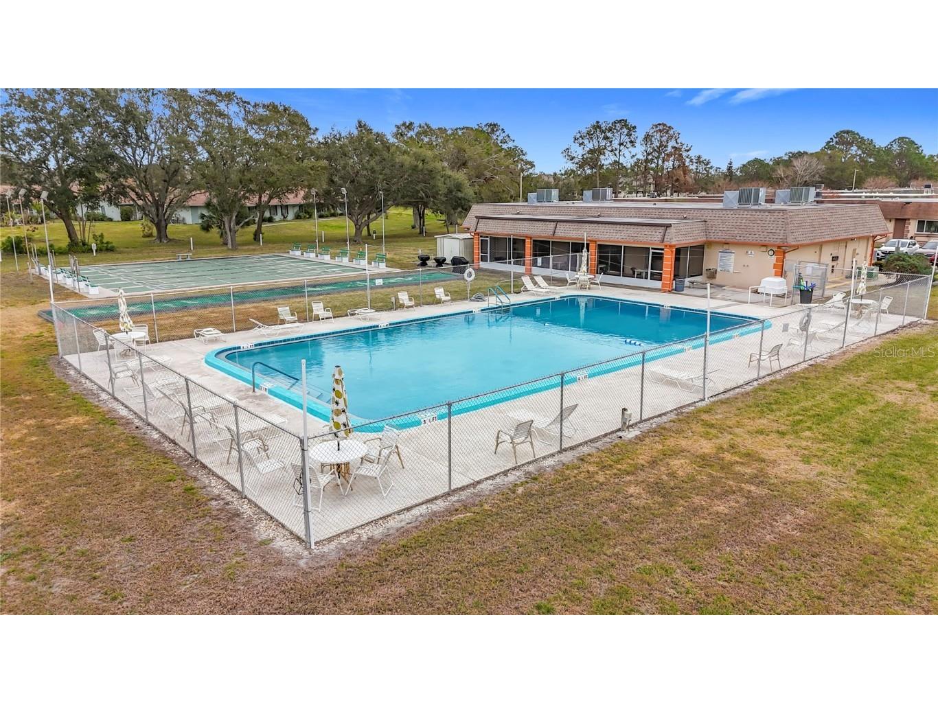 8330 Vendome Boulevard N Pinellas Park FL 33781 TB8341732 image36