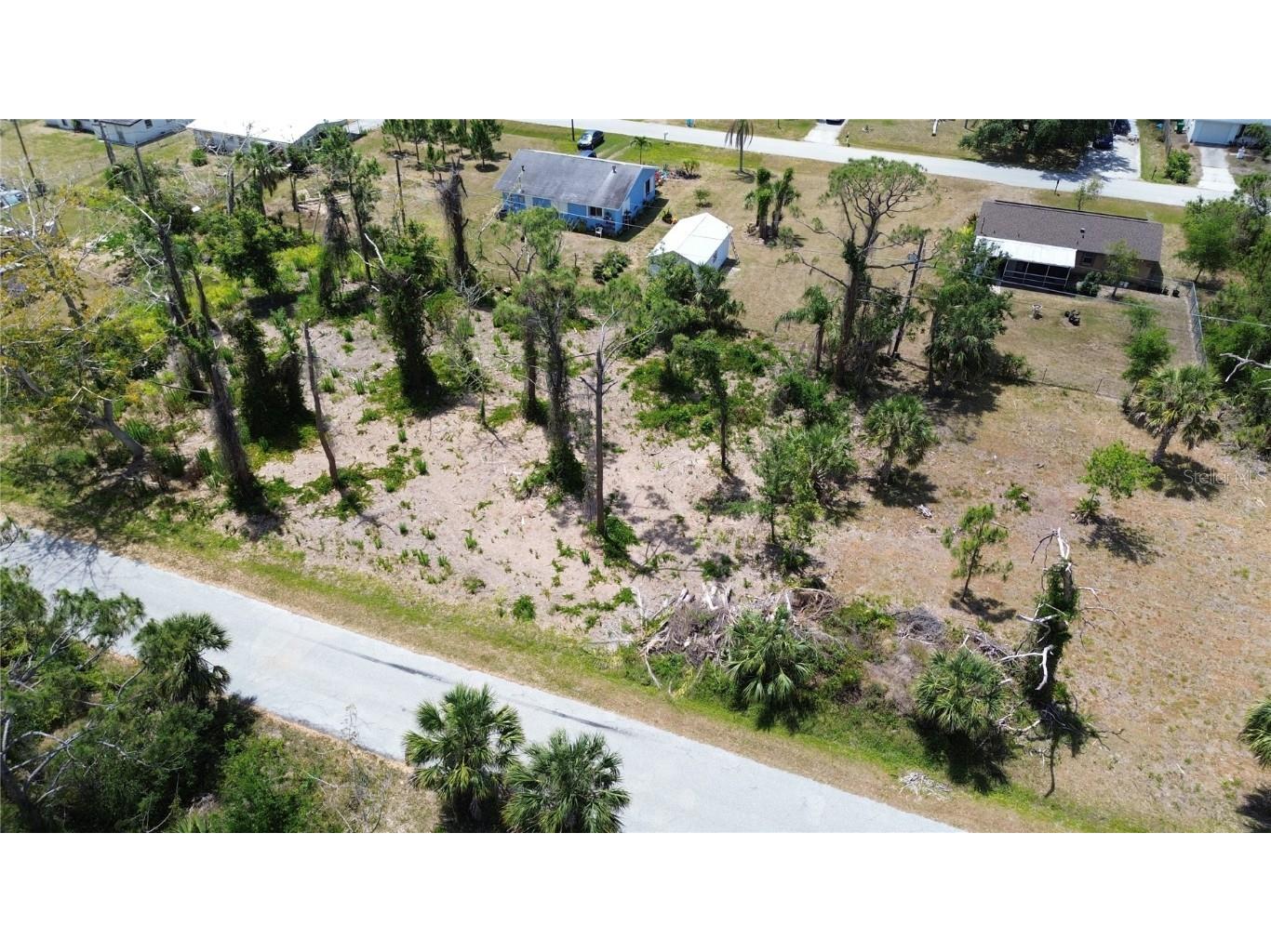 83318343 & 8337 Cypress Road Englewood FL 34224 D6142180 image11