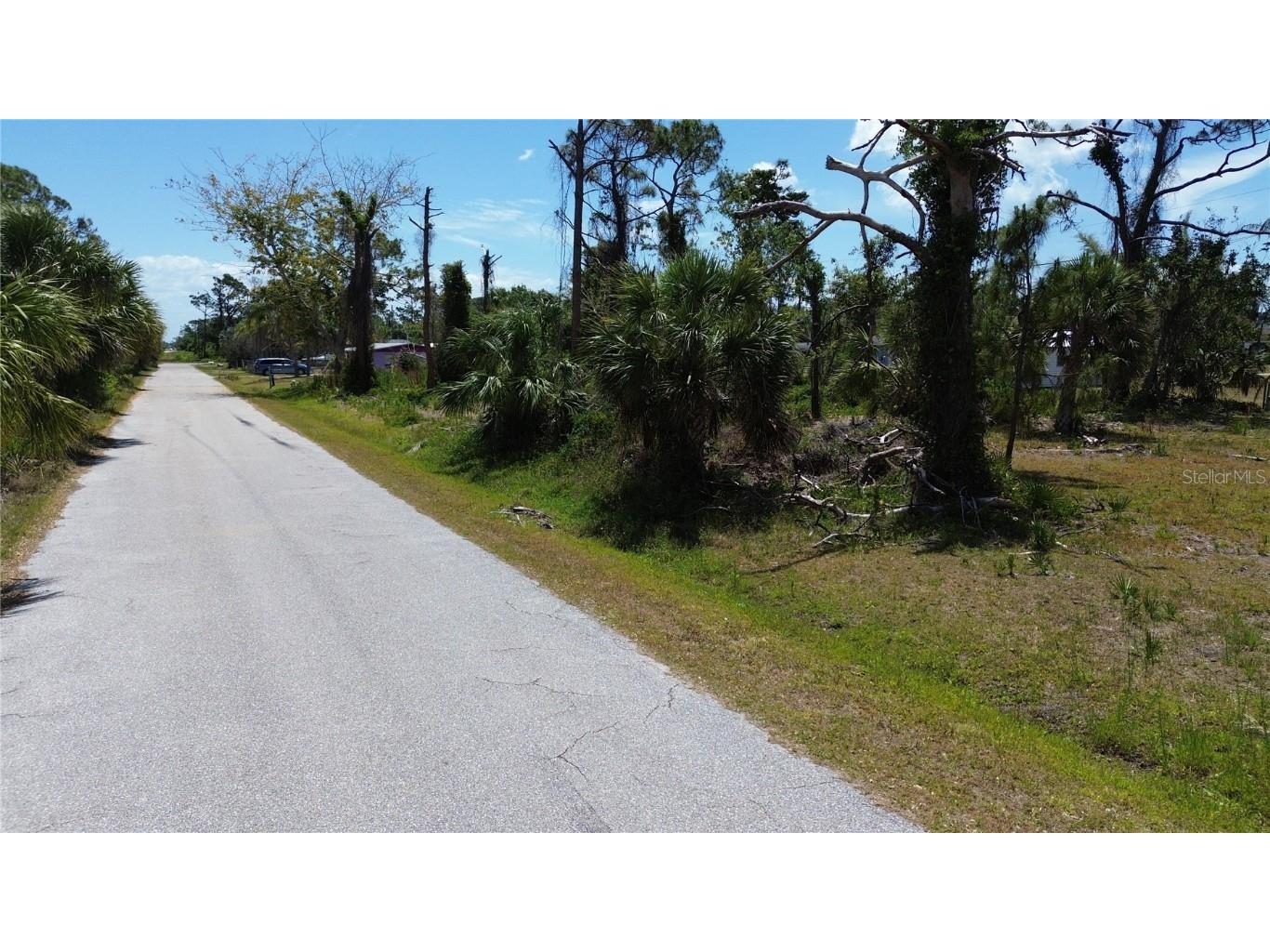 83318343 & 8337 Cypress Road Englewood FL 34224 D6142180 image15