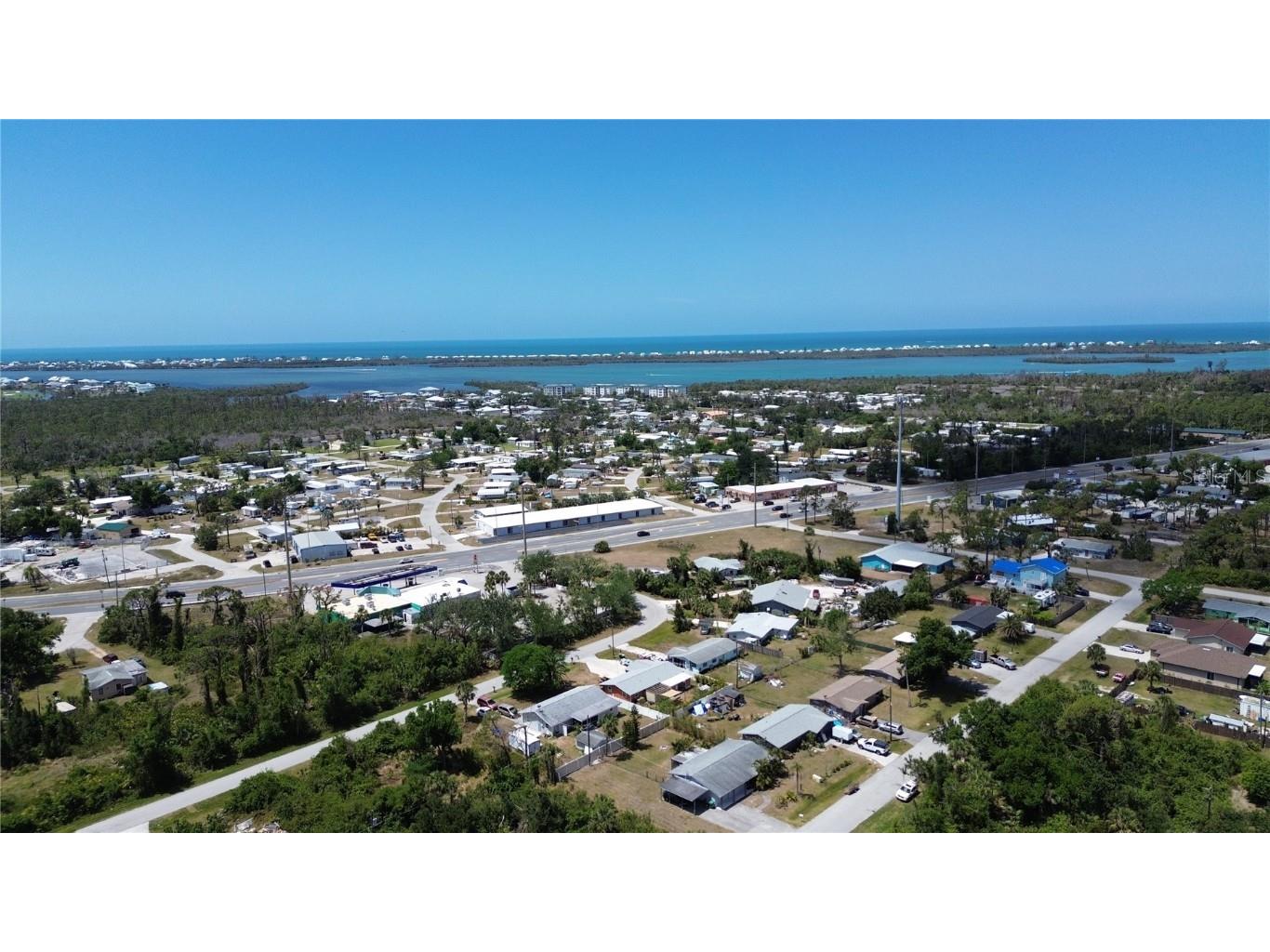 83318343 & 8337 Cypress Road Englewood FL 34224 D6142180 image4