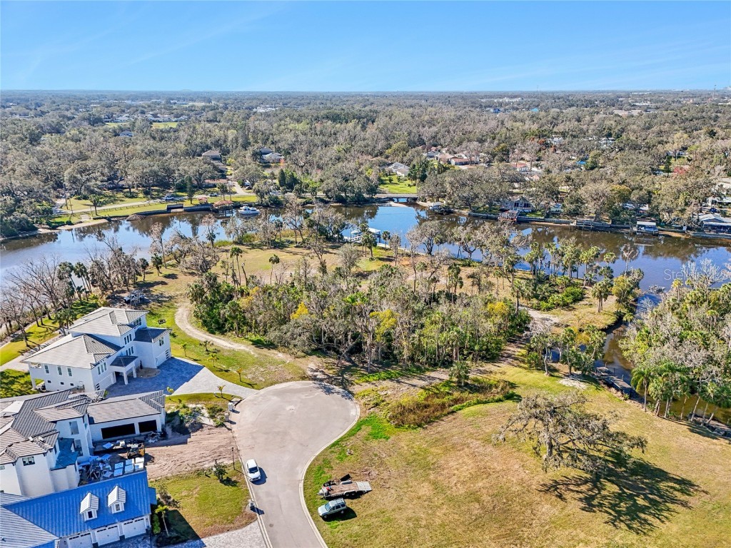 8331 Alafia Pointe Drive Riverview FL 33578 - ALAFIA RIVER TB8396778 image2