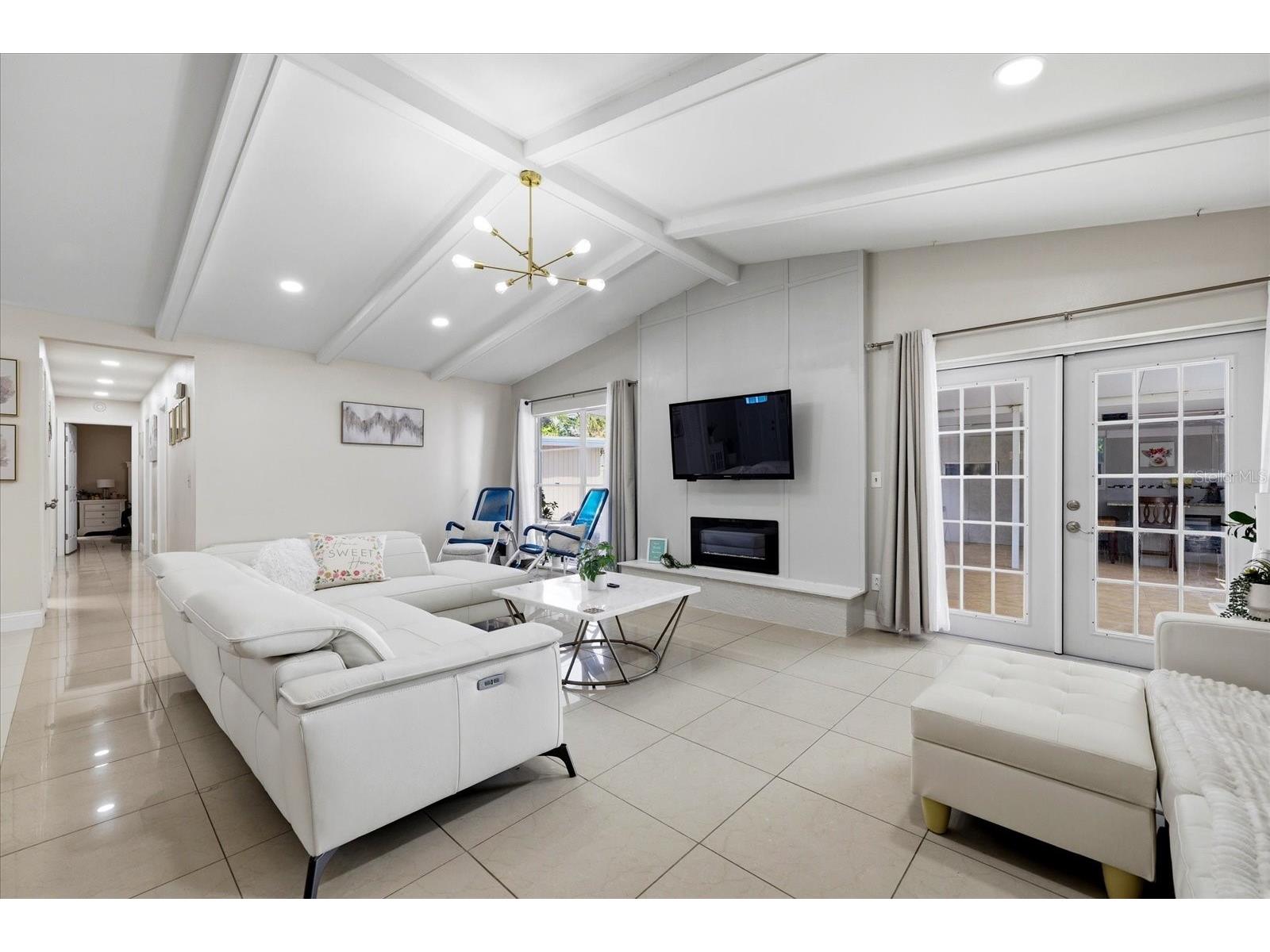8331 W Pocahontas Avenue Tampa FL 33615 TB8502727 image16
