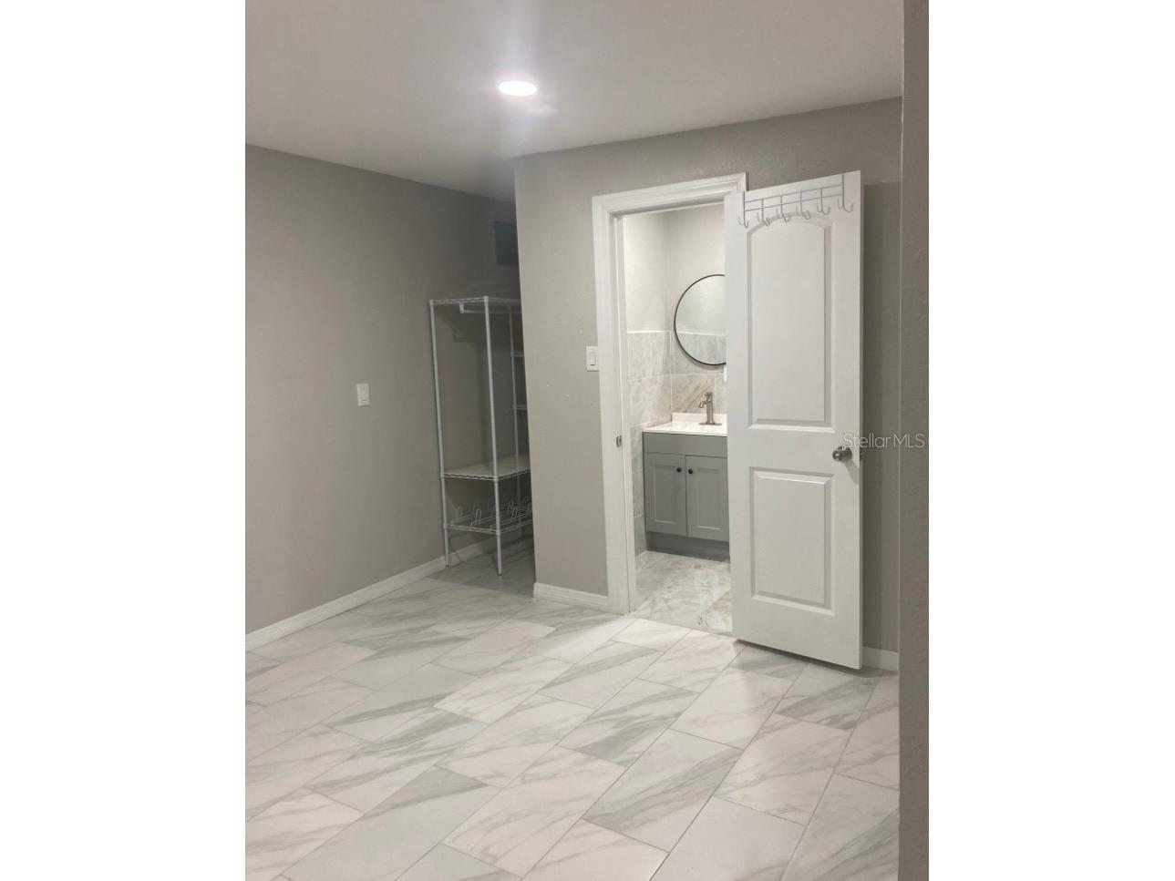 8331 W Pocahontas Avenue Tampa FL 33615 TB8502727 image38