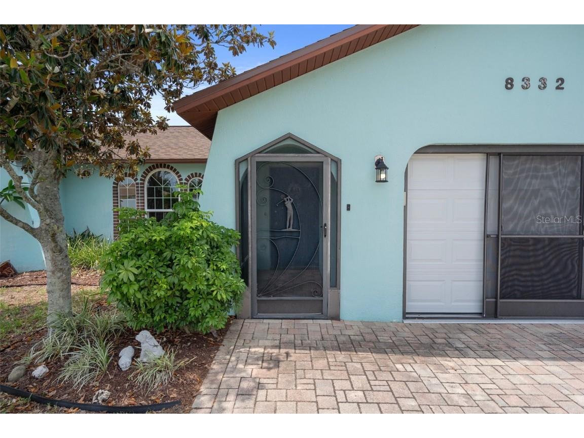 8332 Berkeley Manor Boulevard Spring Hill FL 34606 TB8389514 image1