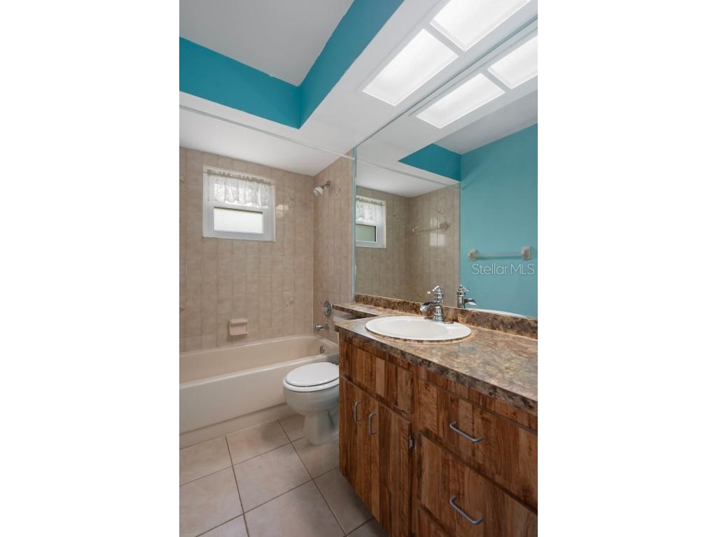 8332 Berkeley Manor Boulevard Spring Hill FL 34606 TB8389514 image35