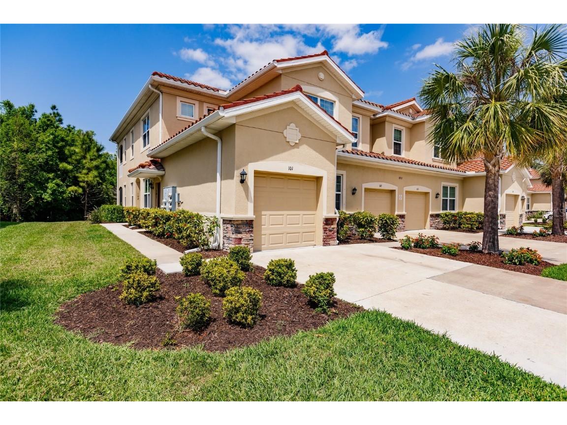 8332 Enclave Way #102 Sarasota FL 34243 A4604984 image1