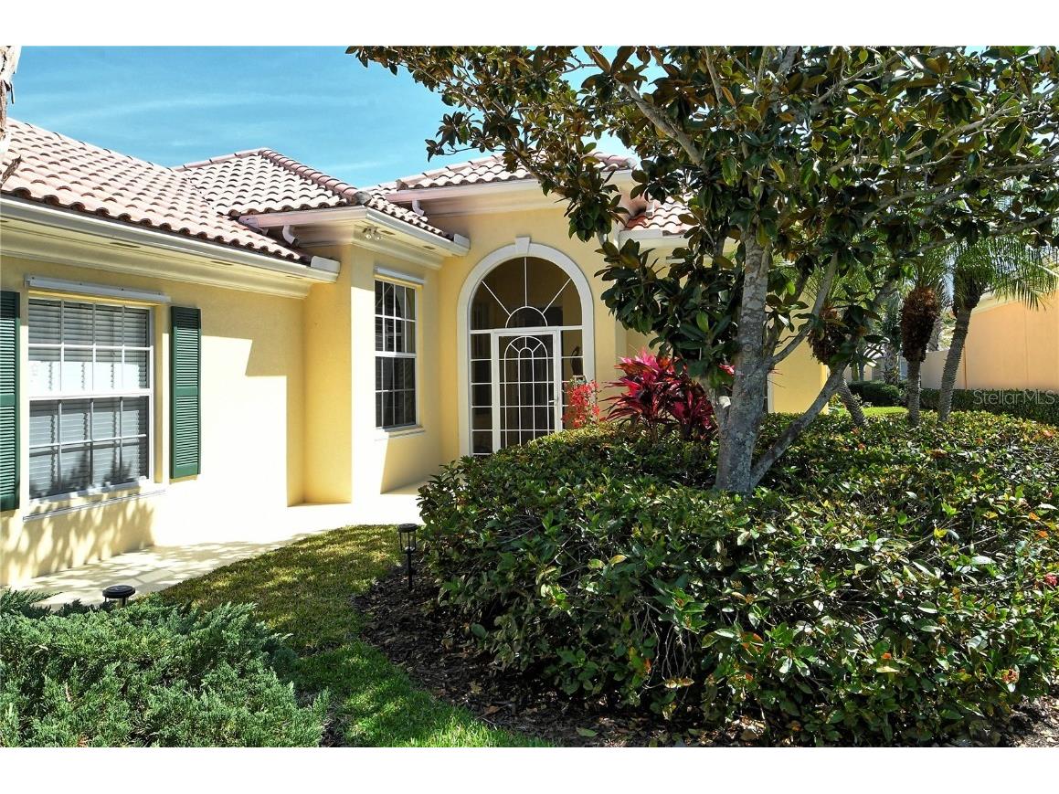 8332 Jesolo Lane Sarasota FL 34238 A4601510 image1