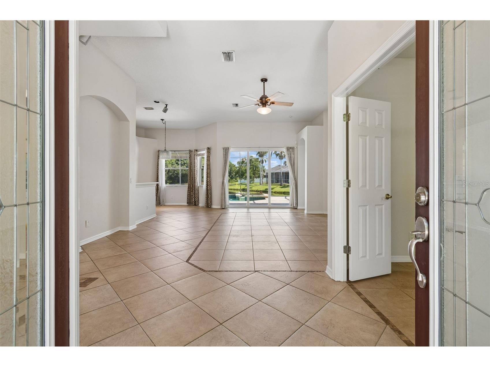 8332 Torrington Avenue Tampa FL 33647 TB8516438 image6