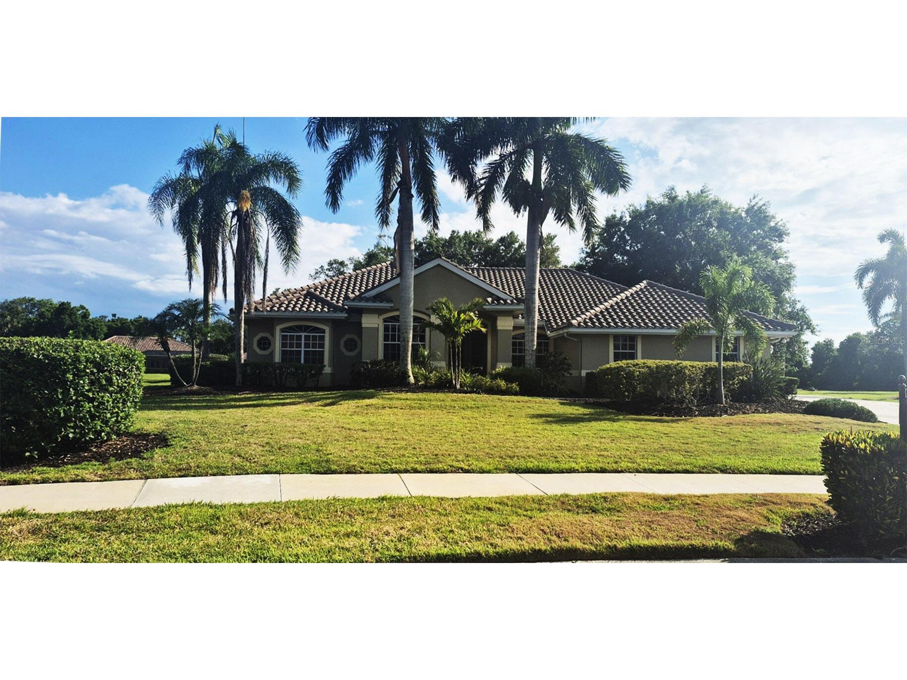 8333 Eagle Lake Drive Sarasota FL 34241 - MISTY CREEK O6410999 image1