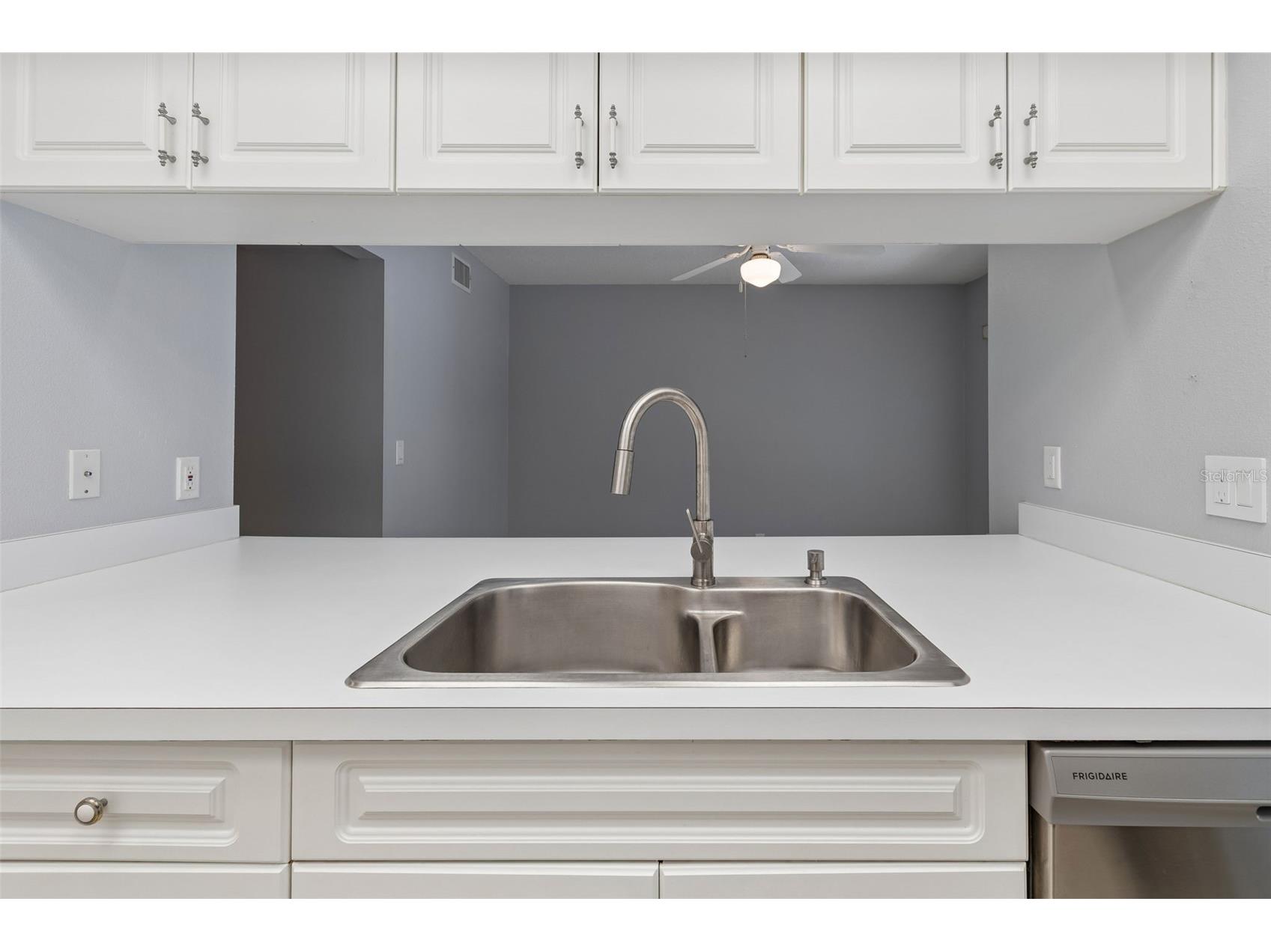 8334 Civic Road #3 Tampa FL 33615 TB8483174 image19