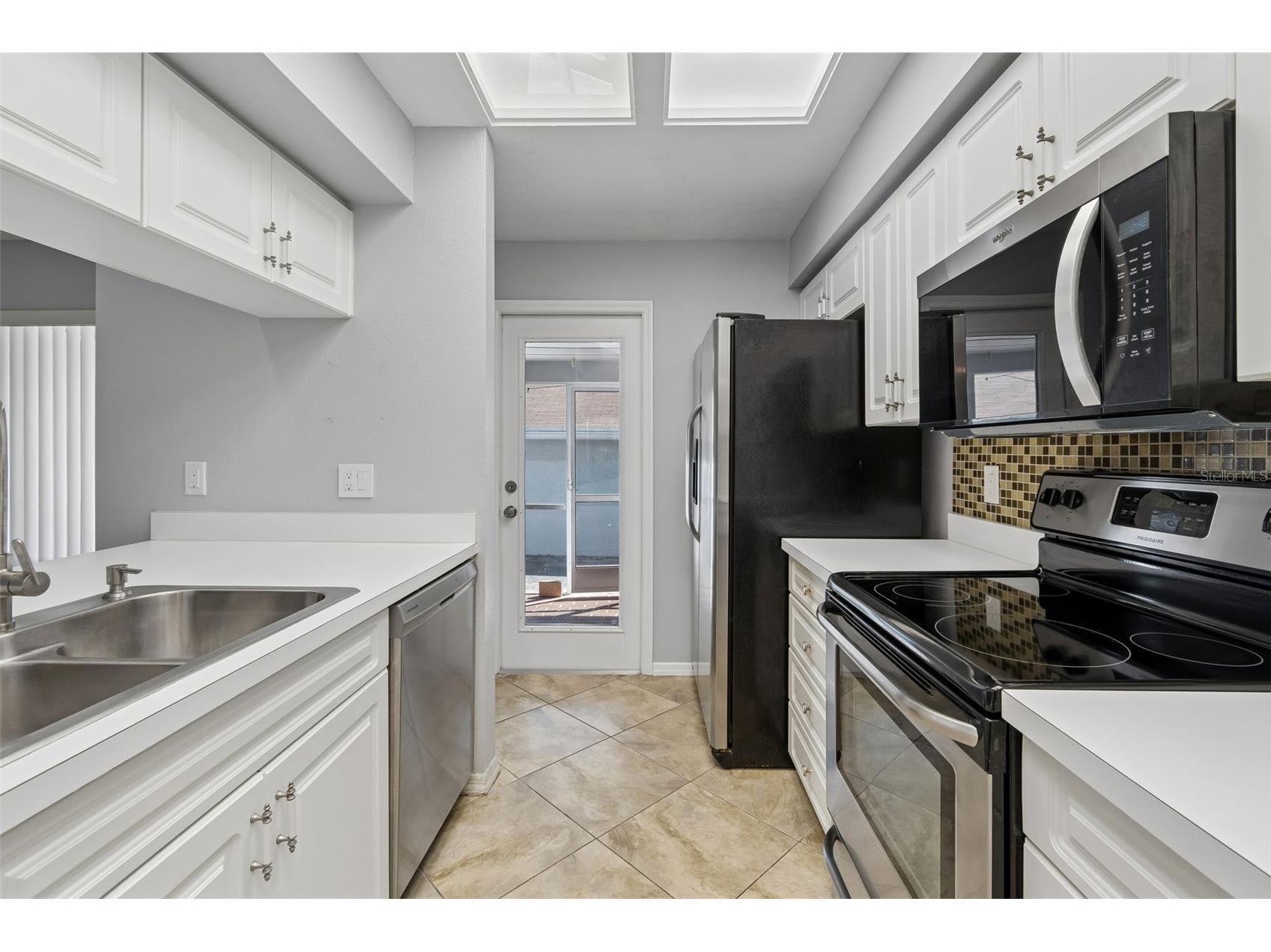 8334 Civic Road #3 Tampa FL 33615 TB8483174 image20