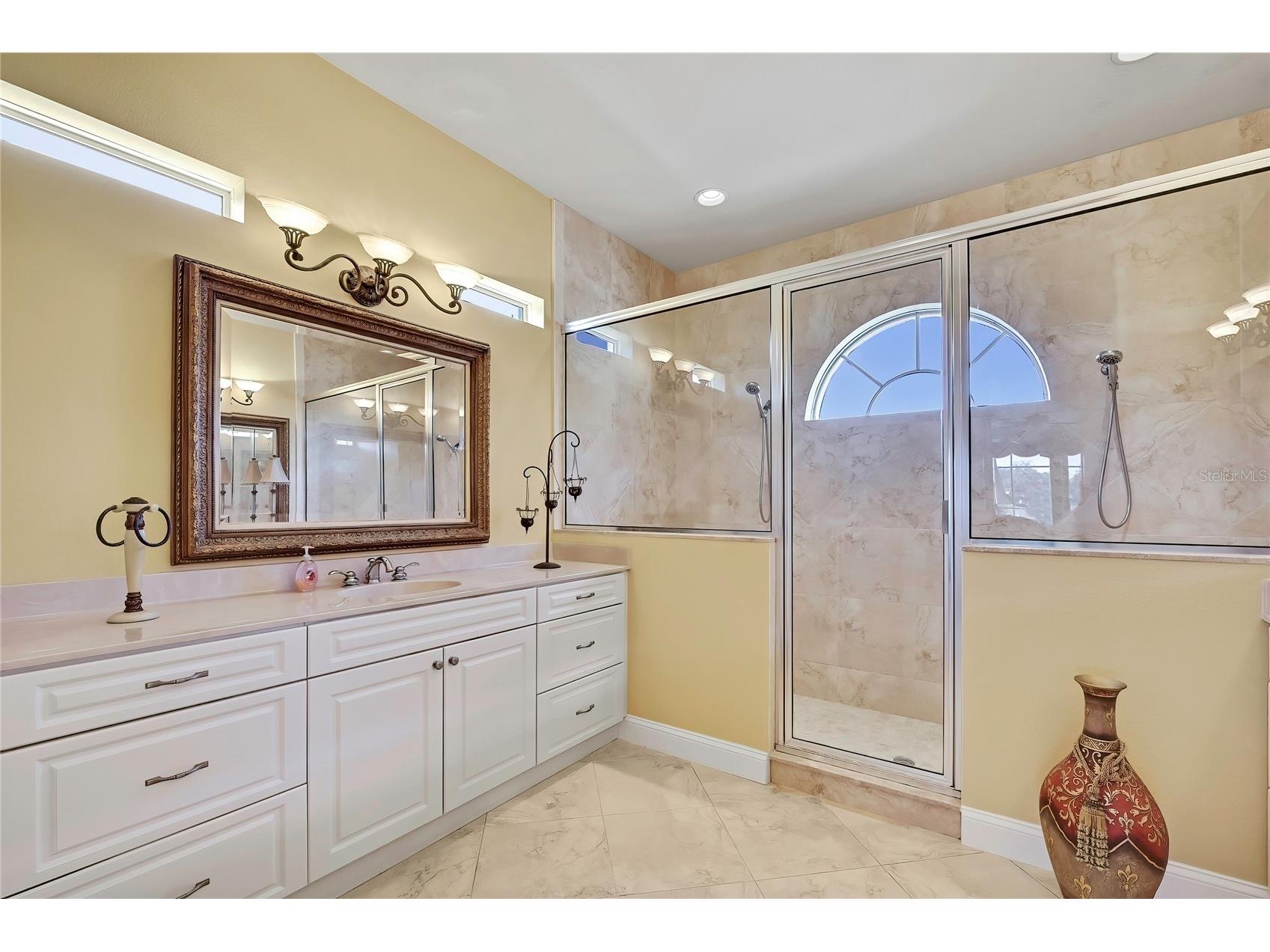 8334 Fair Hill Drive Weeki Wachee FL 34613 TB8444316 image28