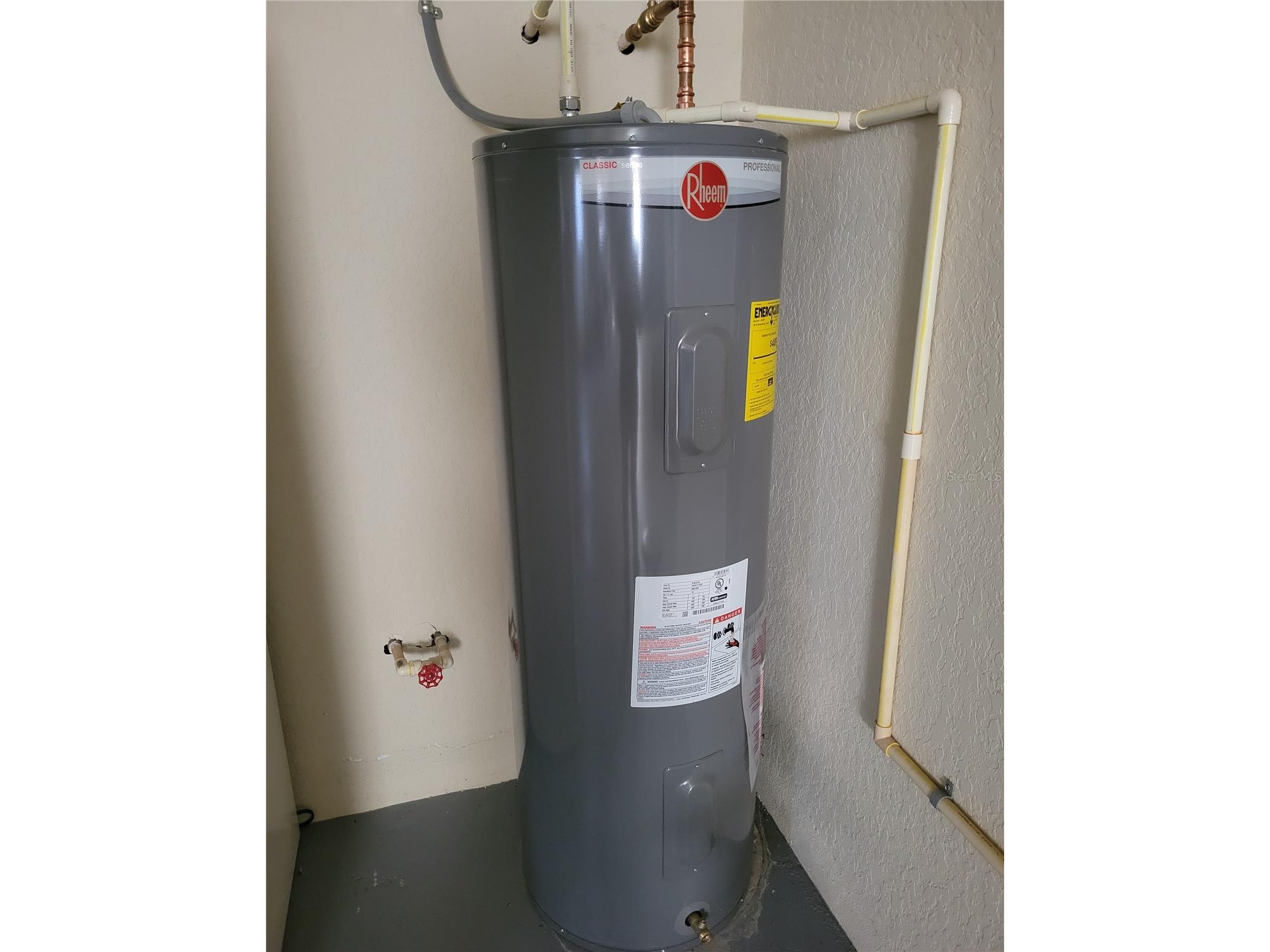 8334 Fair Hill Drive Weeki Wachee FL 34613 TB8444316 image63