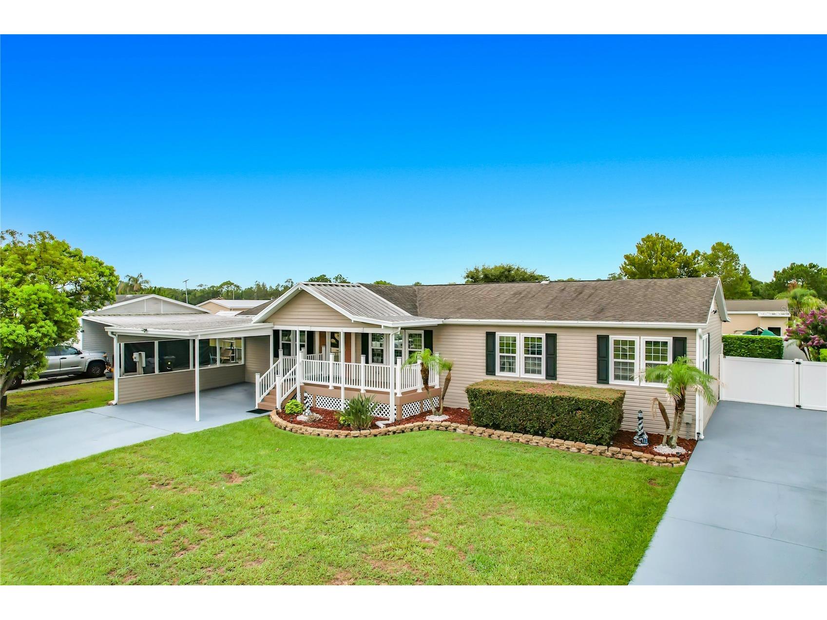 8334 Mitchall Drive Lakeland FL 33809 L4963534 image1