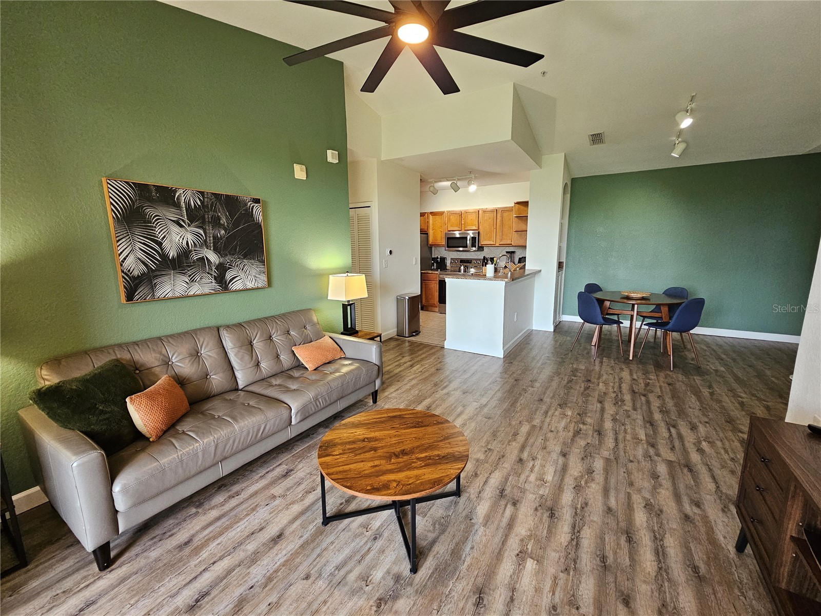 8335 38th Street Circle E #305 Sarasota FL 34243 R4911558 image3